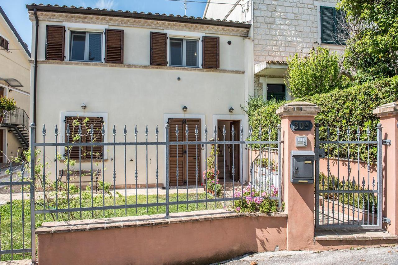 N012 - Numana, Nuovo Bilocale Con Aria Condizionata Sirolo Exterior foto